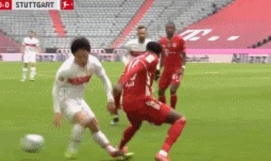 开云-【德甲】戴维斯吃红 莱万戴帽十人拜仁4比0斯图加特