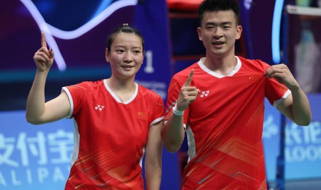 开云-“雅思”成功卫冕 郑思维：要相信我们中国混双