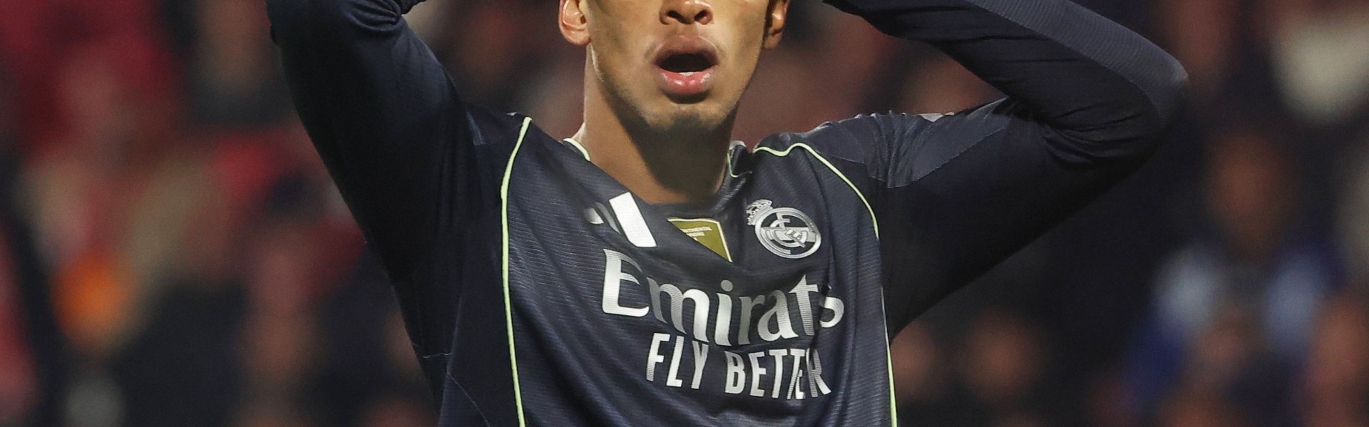 开云体育-两连跌！22岁贝林身价再跌2000万降至1.4亿，去年巅峰身价1.8亿欧